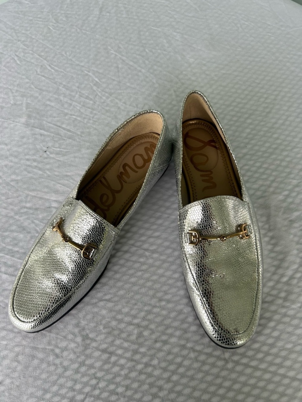 Sam Edelman Loraine Bit Shiny Soft Silver Metallic Womens Slip On Loafers Flats - Picture 2 of 11